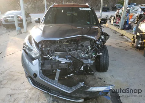 2020 Nissan Kicks Sr из США, поврежденный, VIN 3N1CP5DV0LL574474